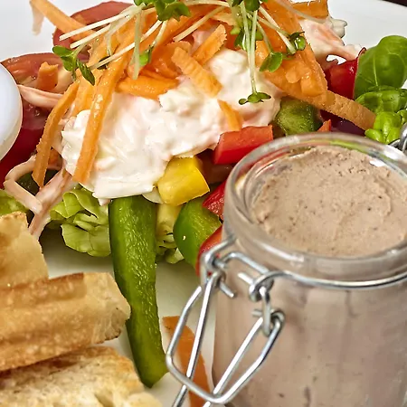 Hotell The Farmers Kitchen 3*