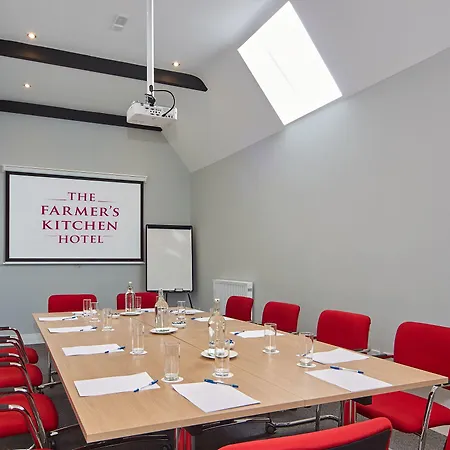 The Farmers Kitchen Otel