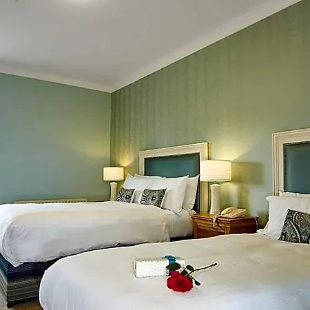 The Farmers Kitchen Hotell