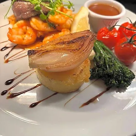 The Farmers Kitchen Hotel 3*