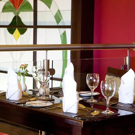 The Farmers Kitchen 3*