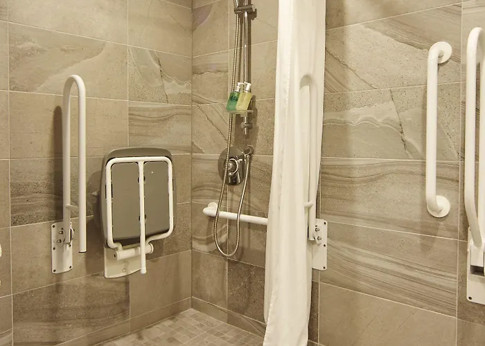 호텔 The Farmers Kitchen 3*